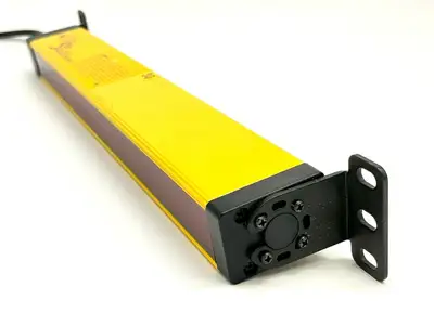 MS46-30-350-Q1-X | Omron STI  Safety Light Curtain Transmitter Mini Safe 4600 - For parts or not working