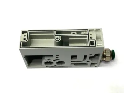 Used Numatics Pneumatic End Manifold Block X, XE, 1, 3/5 Ports Pump & Valve Parts Michigan US | Maverick Industrial Sales #1395139