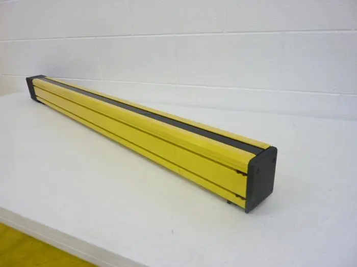Used SICK OPTIC ELECTRONIC AGSE 1200-2221 Light Curtains & Grids Michigan US | Ideal Machinery #607896