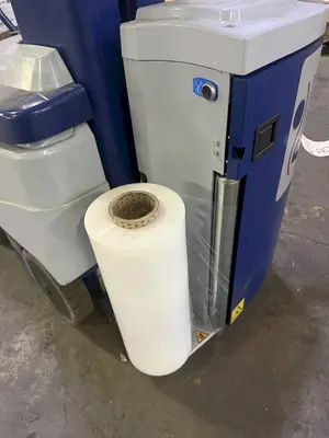 2023 ROBOPAC ROBOT MODEL #S7 PVS PORTABLE SHRINK WRAPPER MACHINE: YOBRO #25236