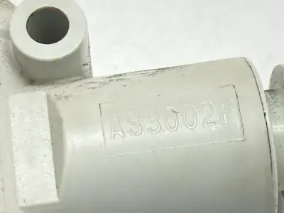 USED SMC PNEUMATIC FLOW CONTROL W/ FITTING 10MM OD TUBE