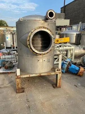 USED 1995 BLACK CLAWSON UV600