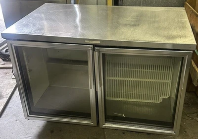 174-0140 True TUC-48G 48” Glass Door Undercounter Self Contained Worktop Cooler