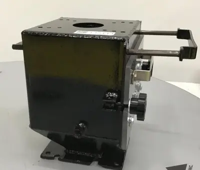 Used METAL FABRICATOR MAGNET Magnets Michigan US | Ideal Machinery #1228837