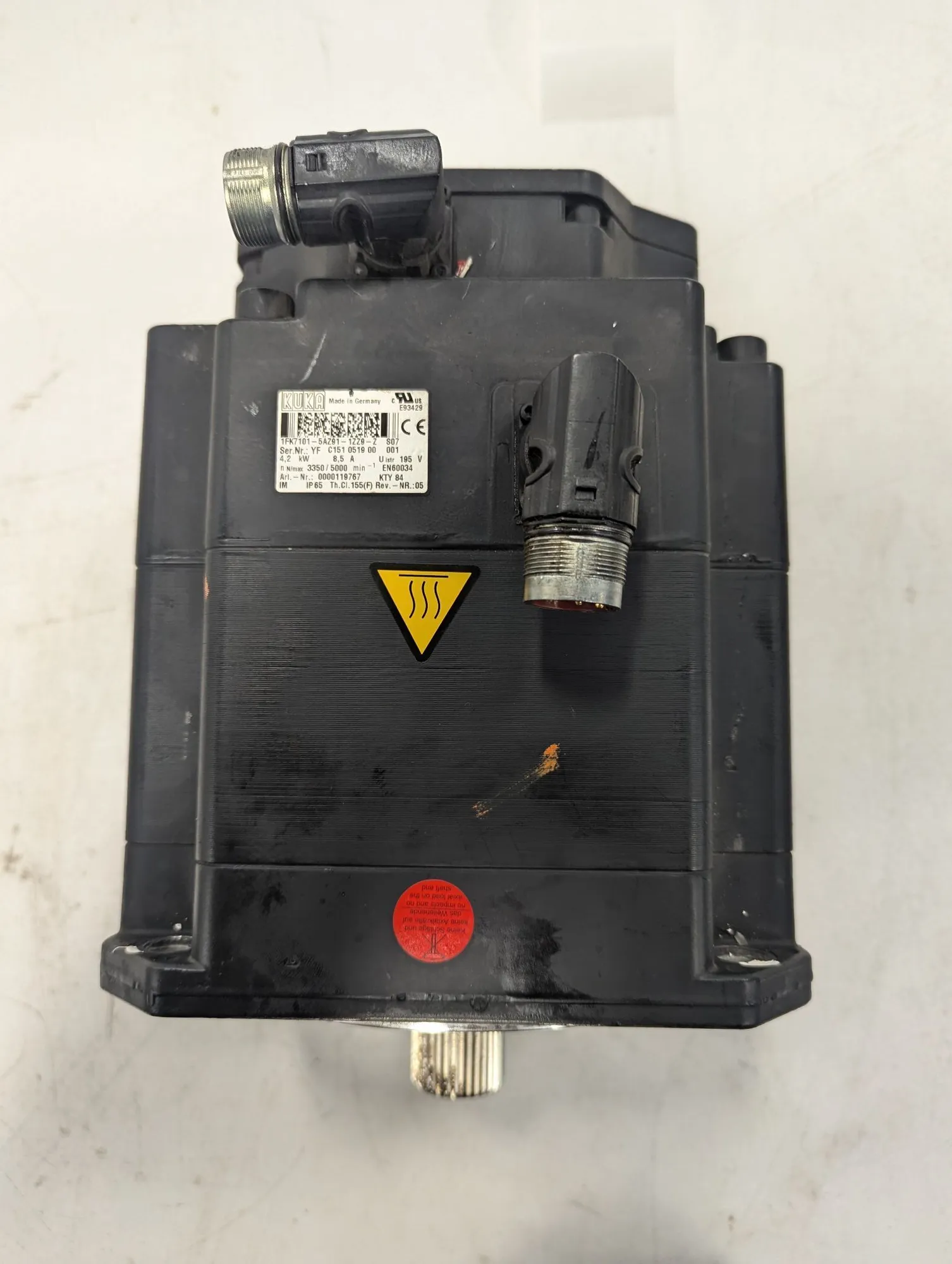 USED KUKA 1FK7101-5AZ91-1ZZ9-Z