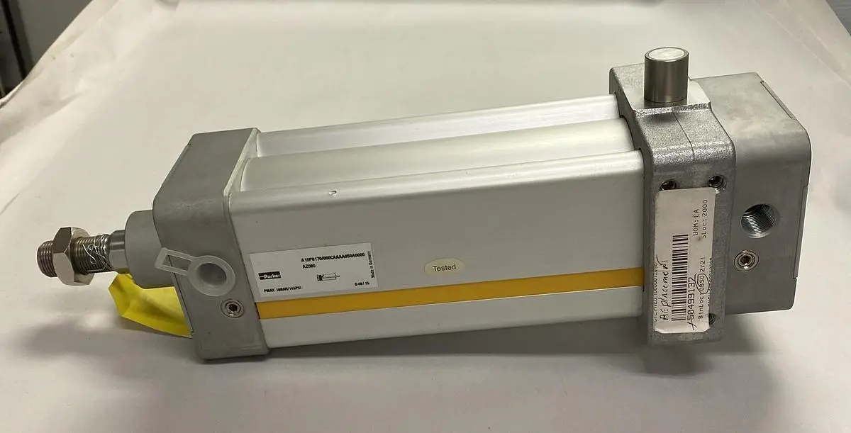New | in-Stock PARKER A15P0170/000CAAAA0S0A0000 Pneumatic Cylinders Ohio US | Surplus Asset Holdings #1225861