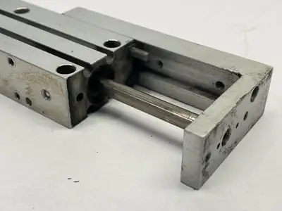 SHP1 12 X 40-M | PHD  Pneumatic Slide Table 12mm Bore 40mm Stroke 05117030 0501 - Used