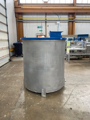 1300 litre Stainless Steel Millchem Dissolver Type FMG25HD.