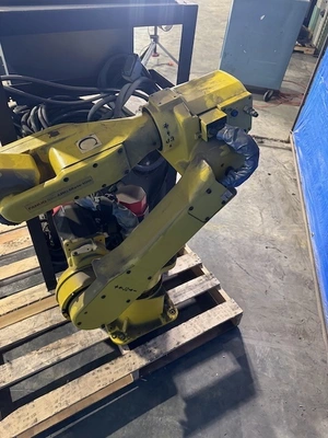 FANUC ArcMate 100 6 Axis Robots | K.B. Industries LLC (14)