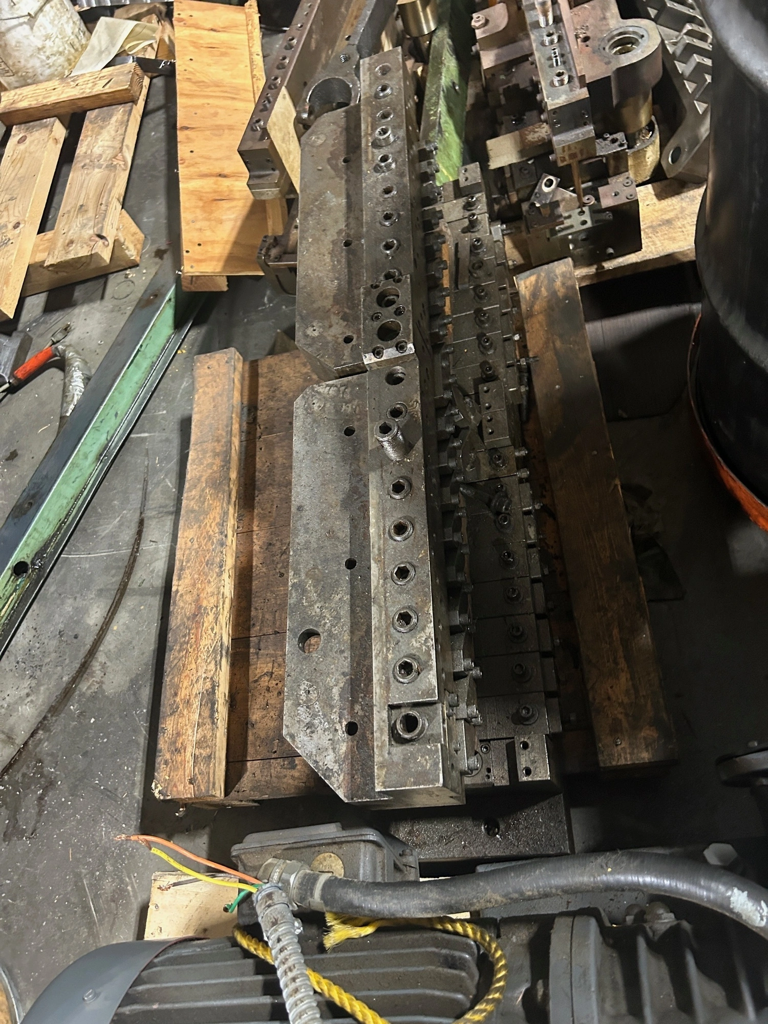 USED U.S. BAIRD 437