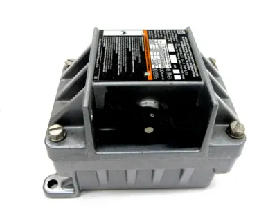 NEW SQUARE D 2510KR2 MOTOR STARTING SWITCH
