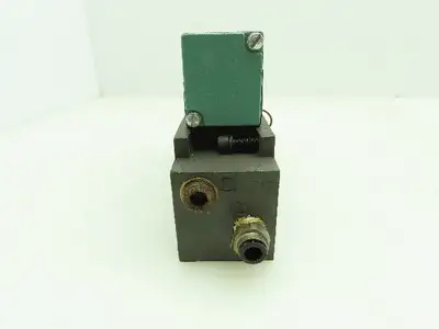 Numatics 082SA415M046P61 Single Acting Solenoid Valve 225-369 24 VDC 6.3W