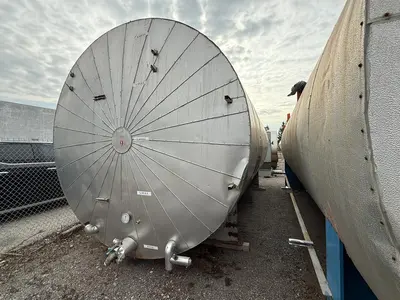 Gallon Tank Tank | ListingHippo (2)