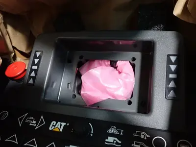 NEW CAT 5516331