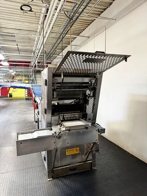 2011 UNITED BAKERY EQUIPMENT UBE M# 25 Bakery Automated Bread Slicer | Harvest Equipment and Fabrication Inc (3)