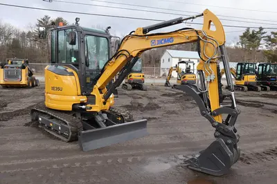USED 2023 XCMG XE35U