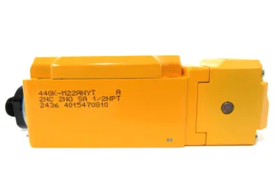 ALLEN BRADLEY 440K-M22ANYT SAFETY SWITCH MT-GD2 440KM22ANYT NEW SURPLUS