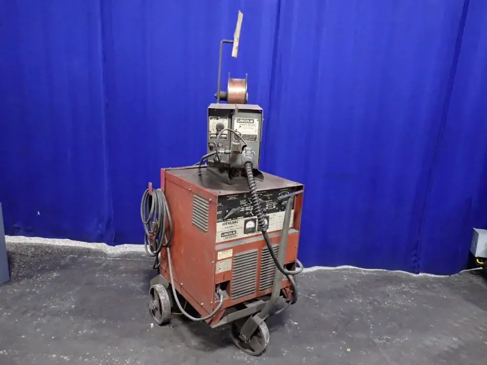 USED THE LINCOLN ELECTRIC COMPANY R3S325