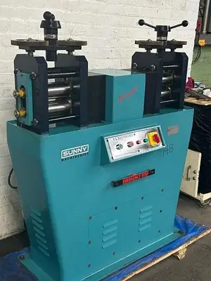 Cavallin Type 6″ x 4″ Double Sided Power Rolling Mill with Side Rollers for Gold, Silver, Plate