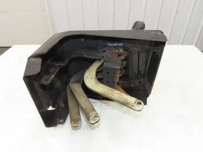Hyster E60XM-33 Forklift Sideshift 3 Lever Controls And Model Label
