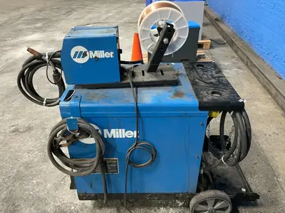 Used MILLER CP302 Mig Welders Ohio US | HGR 24 #1568539