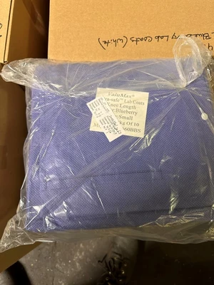 VALUEMAX EXTRA-SAFE LAB COATS - 10/PACK (TOTA