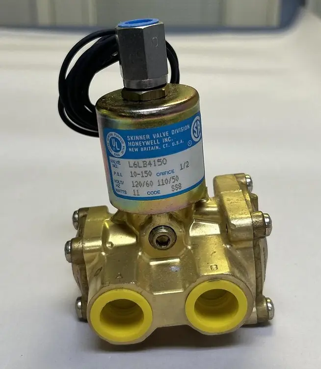 New | in-Stock SKINNER L6LB4150 Solenoid Valves Ohio US | Surplus Asset Holdings #1246563