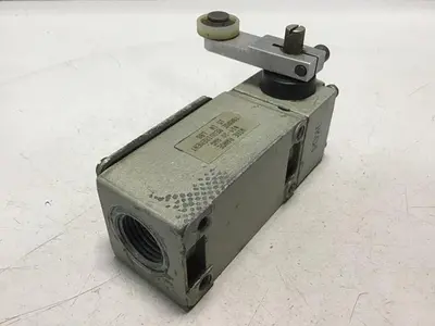 USED TELEMECANIQUE C3JK04