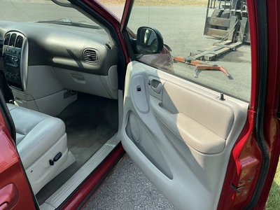 Used 2006 CHRYSLER TOWN & COUNTRY Vans Michigan US | Miedema Asset Management Group #1316066