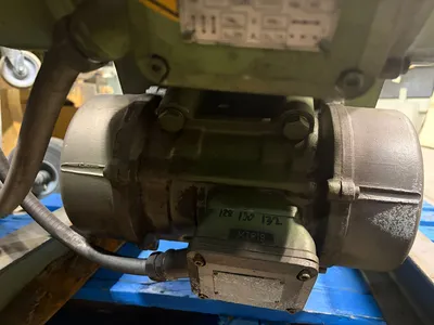 1988 MIDWESTERN INDUSTRIES Shaker Table Vibratory Machines | Global Machine Brokers, LLC (6)