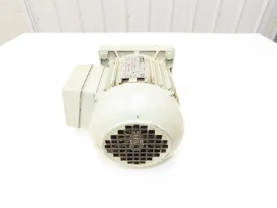 Lenze DERAXX 071-32 Inline Gear Motor 7.18 Reducer .37kw 277/480V GST04-1MVCR