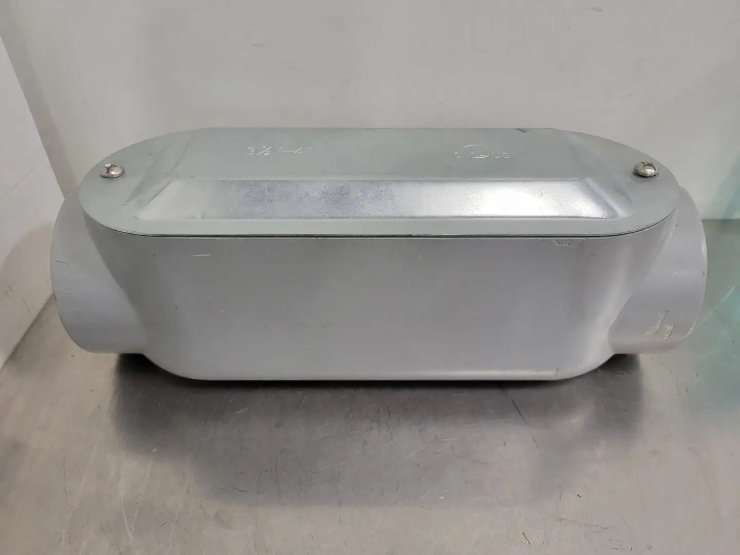 4 in. Type C Conduit Body with 3-1/2-4 in. Cover