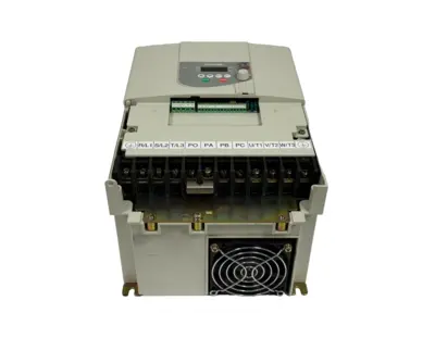 USED TOSHIBA VFS9-4055PL-WN TRANSISTOR INVERTER DRIVE 7.5HP