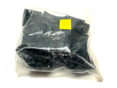 New | in-Stock BOSCH REXROTH GUSSET COVER CAP Miscellaneous MRO | Maverick Industrial Sales #1122446