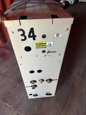 USED CONAIR TW-1