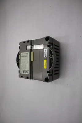 Giddings & Lewis M.1300.7372 R1 Input Module 24VDC SINK/SOURCE STOCK 5179A