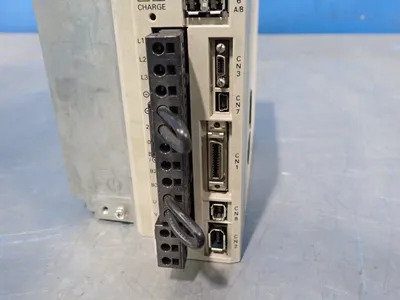 New | in-Stock YASKAWA ELECTRIC SGDV1R9D11A002000 Servo Drives | HGR 24 #797558