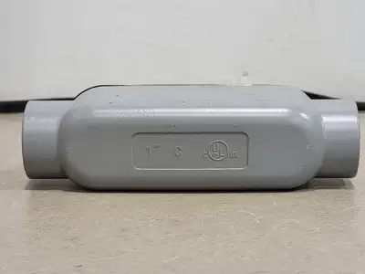 USED HUBBELL RLC100