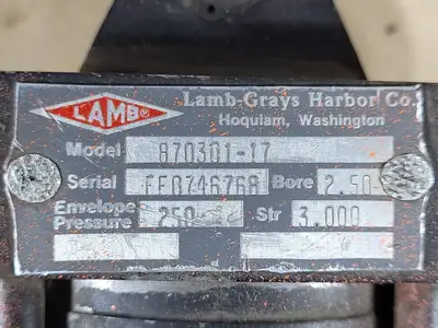 USED LAMB-GRAYS 870301-17
