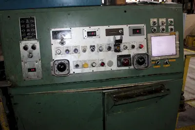 USED 1988 MINSTER 400 TON SSDC PRESS