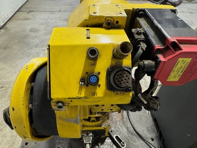 2004 FANUC ARCMATE 120IB Fanuc Robots | K.B. Industries LLC (7)