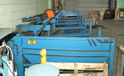 USED MODERN 2L