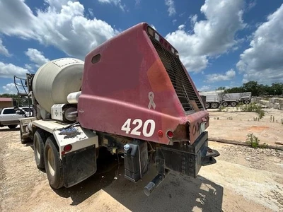 Used 2016 OSHKOSH S2346 Concrete Mixer Trucks Florida US | Big D Heavy Equipment #1556986