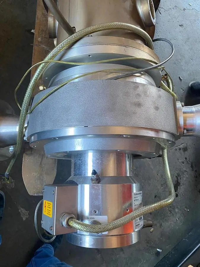 Oerlikon Leybold vacuum Turbostream D2500G   Off of Bystronic CO2 Laser