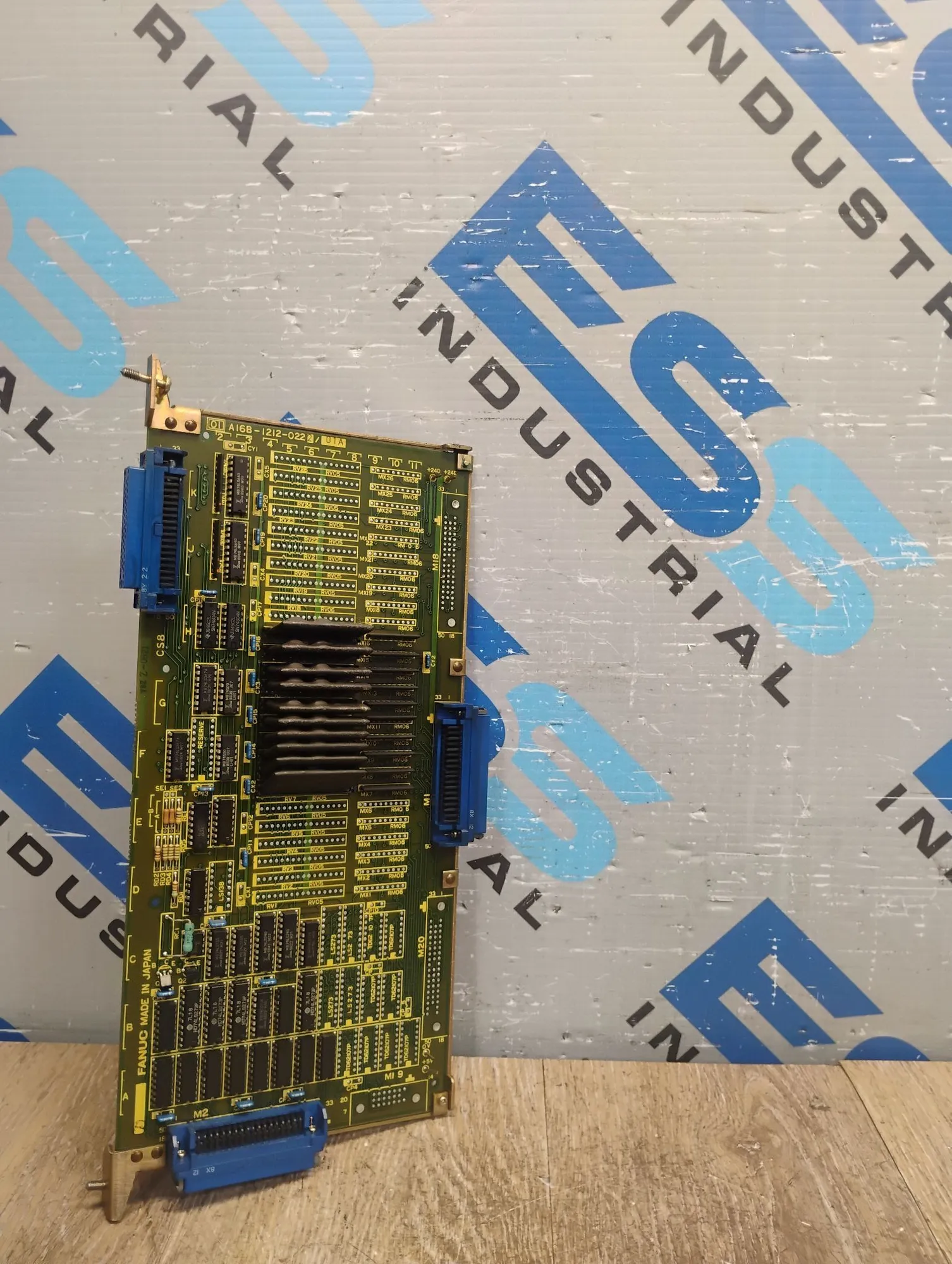 USED FANUC LTD. A16B-1212-0222/01A