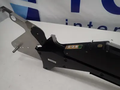 UNIVERSAL GOLD HIGH PERFORMANCE SPLICEABLE 32MM TAPE FEEDER Feeders | Tekmart International Inc. (4)