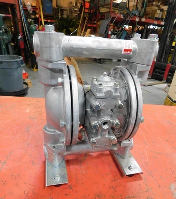 USED DAYTON DIAPHRM PUMP 6 PY44B