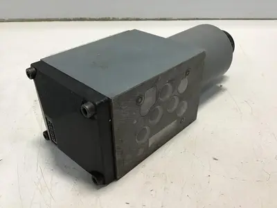 USED REXROTH 54WE10C32/CG24N9K4A12V