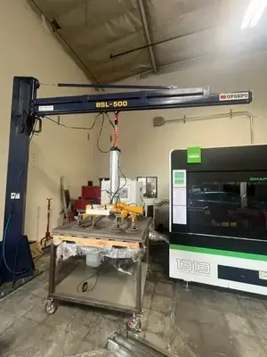 BESCUTTER SMART CUBE 4X4 1313A – 3000 WATT FIBER LASER