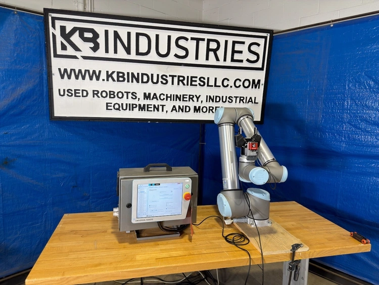Used 2018 UNIVERSAL ROBOTS UR10 Robots Michigan US | K.B. Industries LLC #898395